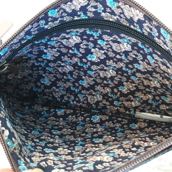 Colorful Star Pattern Clutch - Picture 10 of 11